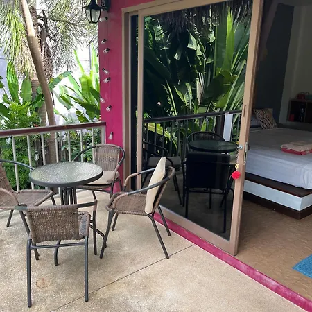Pink House Hotel Lamai Beach  Exterior photo